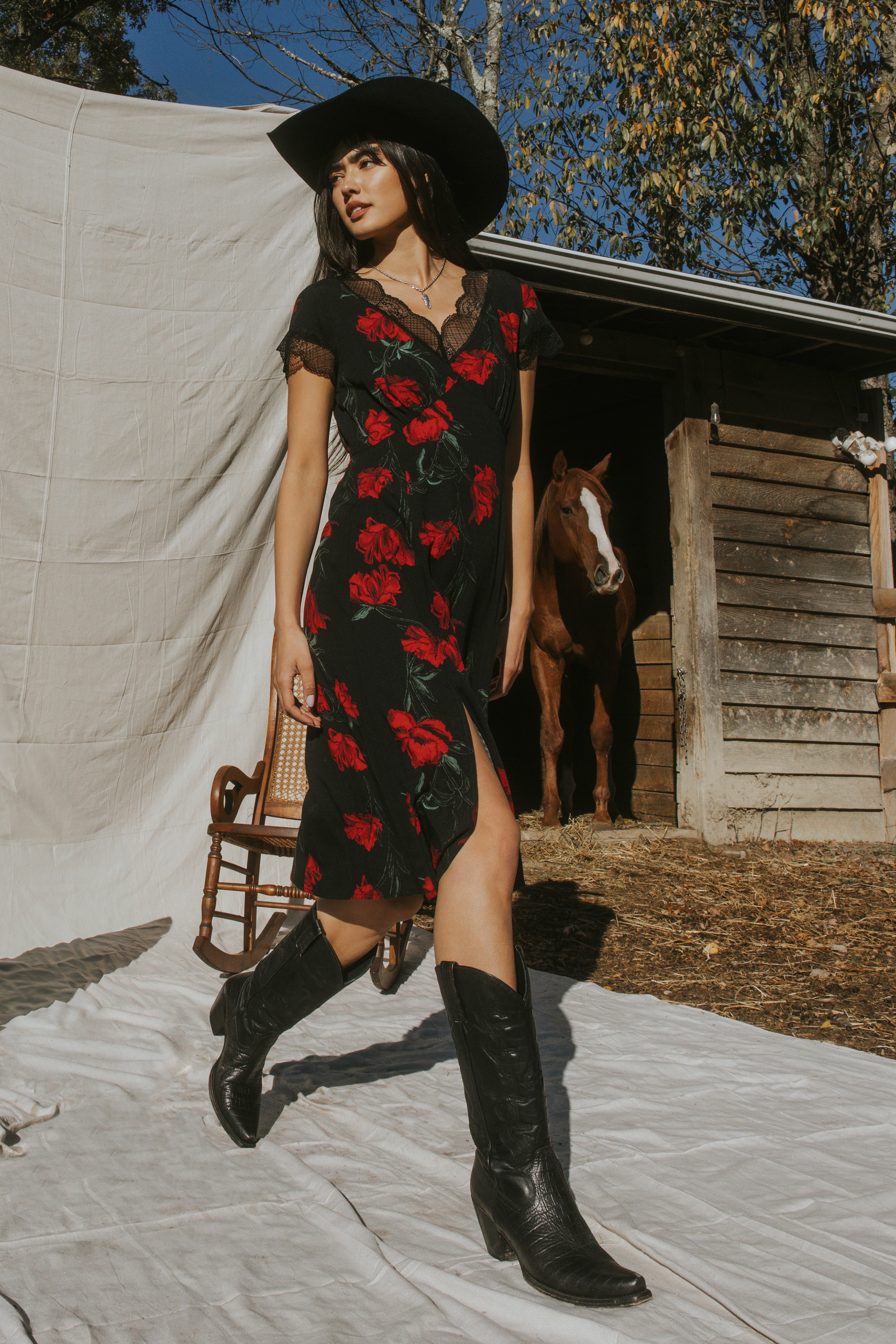 Idyllwind Rosely Floral Print Lace Trim Midi Dress Black