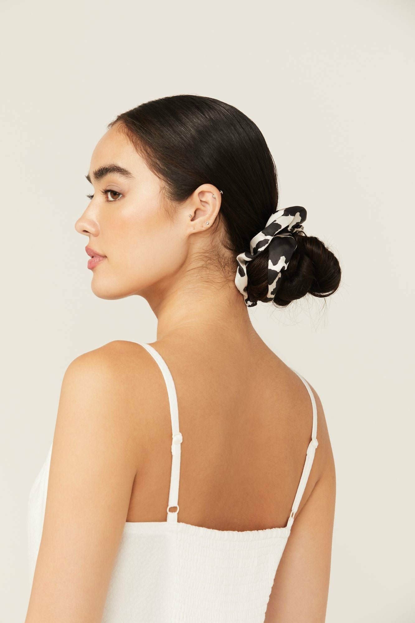 Idyllwind Palmetto Cow Print Oversized Scrunchie Set - 2 Piece Black/white