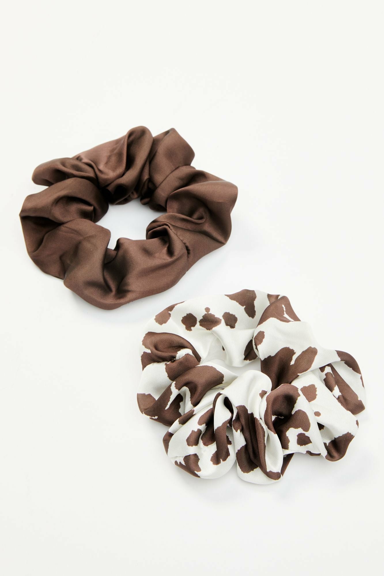 Idyllwind Palmetto Cow Print Oversized Scrunchie Set - 2 Piece Brown