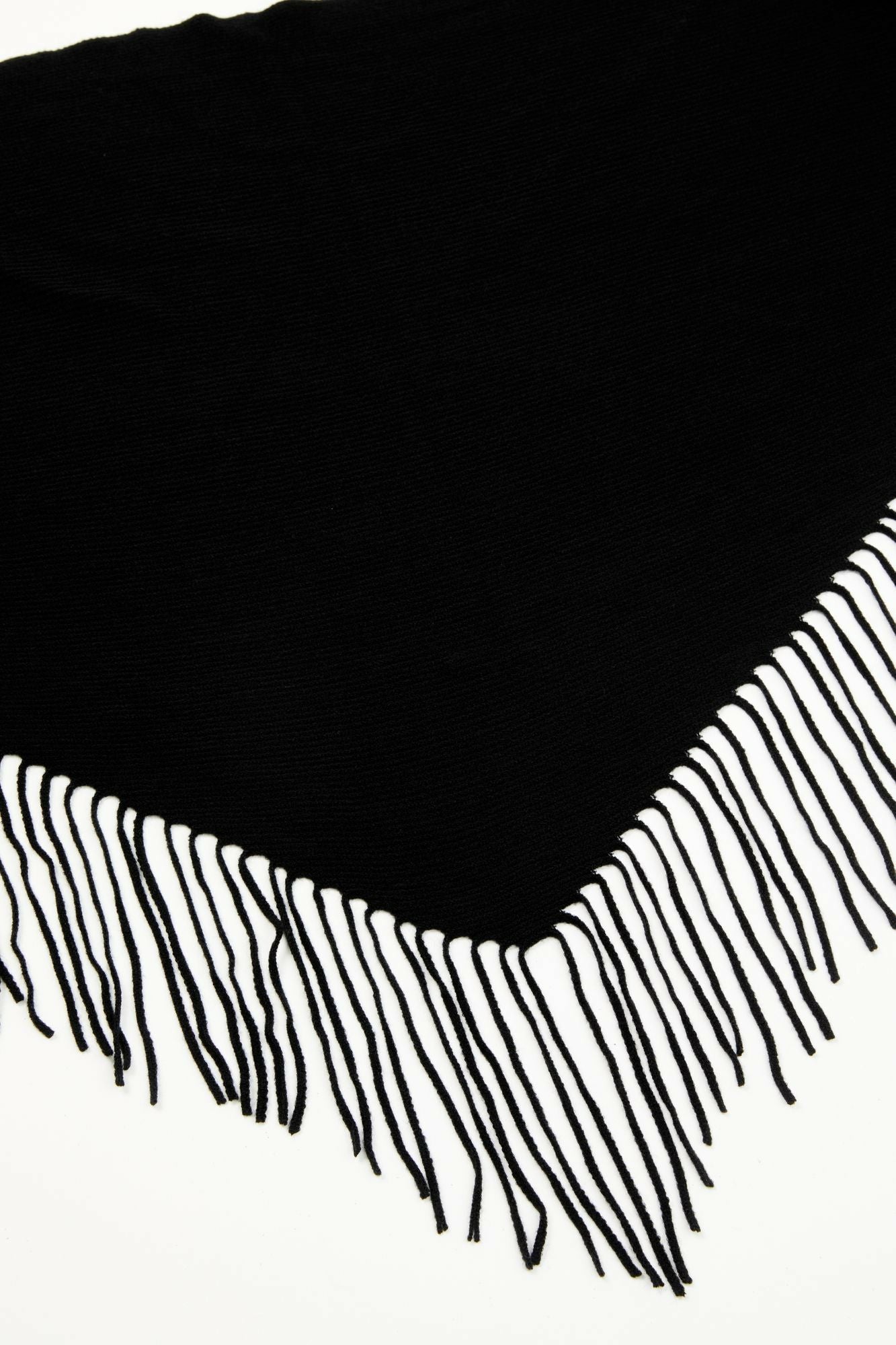 Idyllwind Vera Fringe Knit Scarf Black