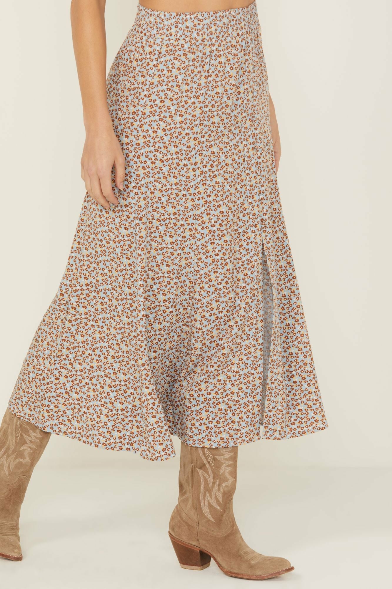 Idyllwind Richardson Floral Print Button Front Midi Skirt Light Blue