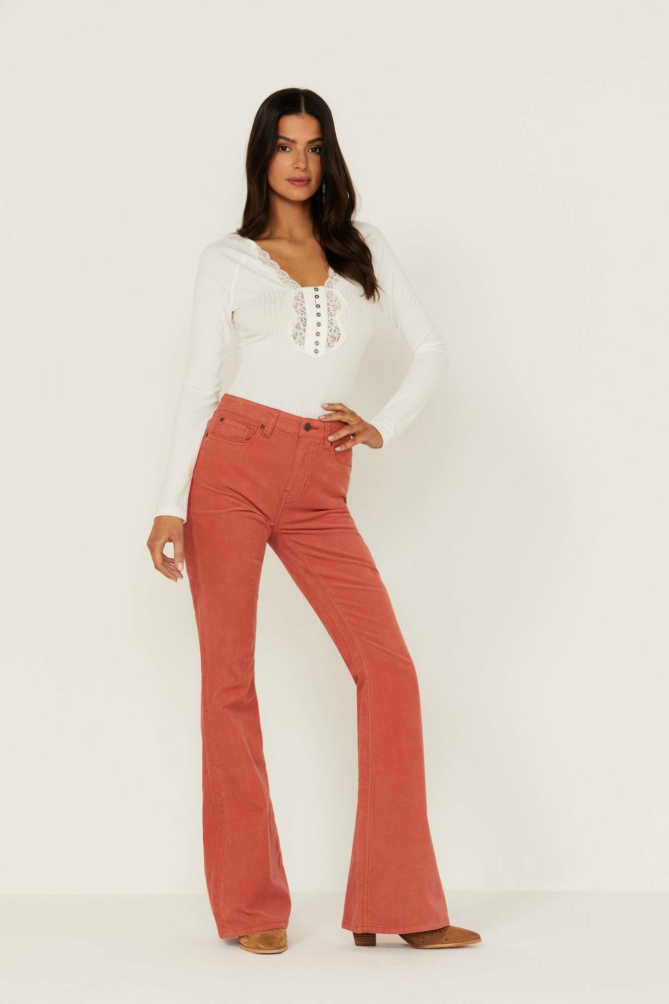 Idyllwind High Risin' Hot Sauce Stretch Signature Back Pockets Flare Corduroy Jeans Brick Red