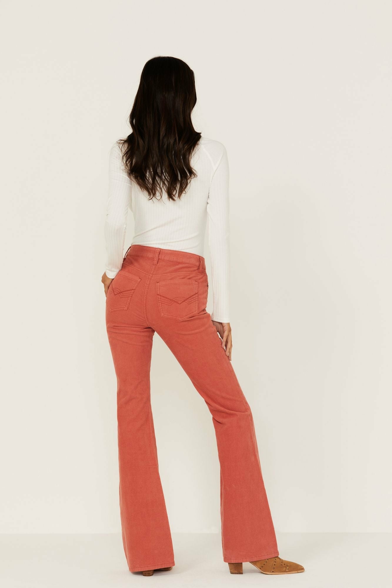 Idyllwind High Risin' Hot Sauce Stretch Signature Back Pockets Flare Corduroy Jeans Brick Red