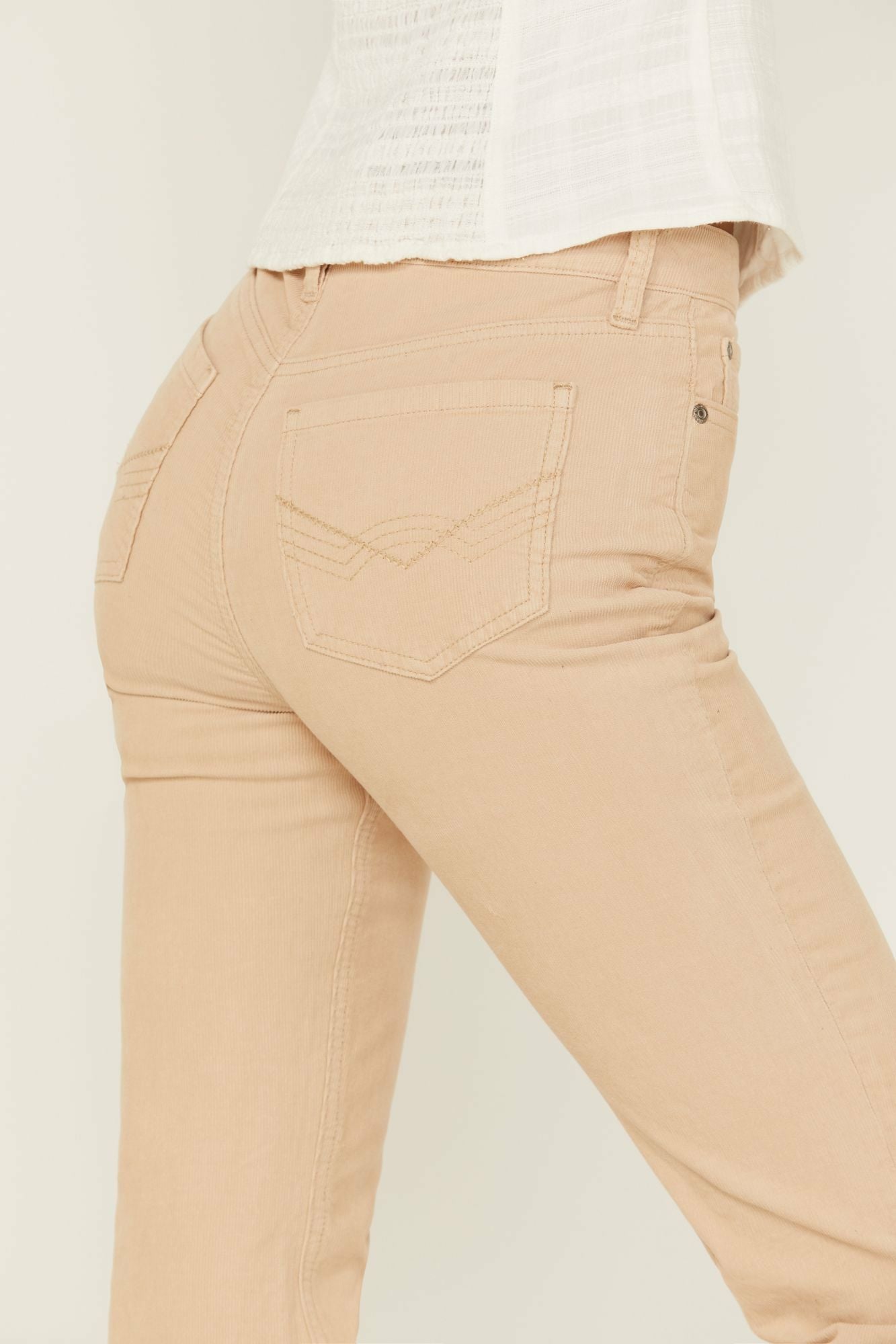 Idyllwind High Risin' Irish Cream Signature Back Pockets Corduroy Flare Jeans Sand