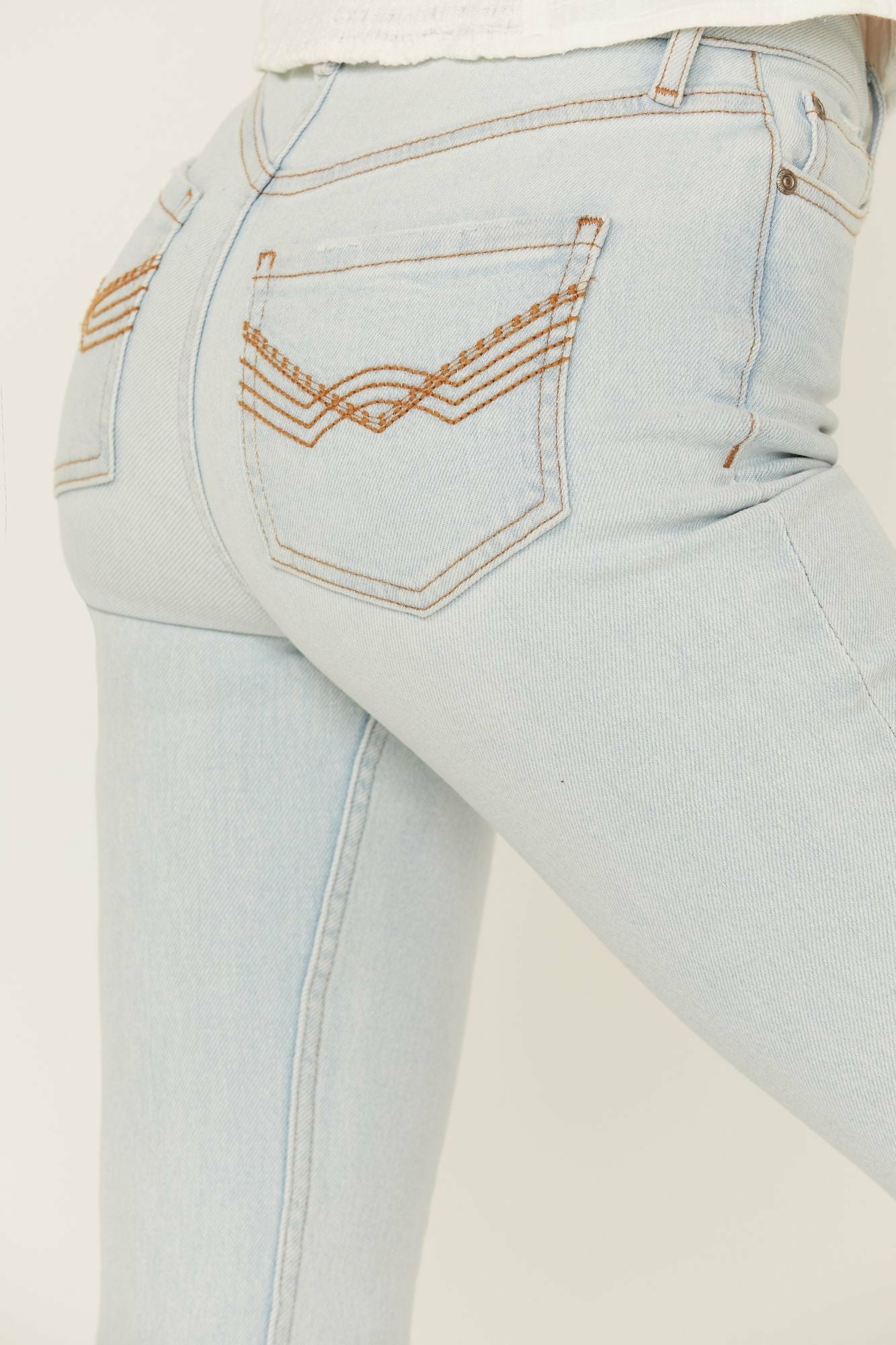 Idyllwind High Risin' Sunglow Wash Distressed Knee Flare Jeans Light Wash