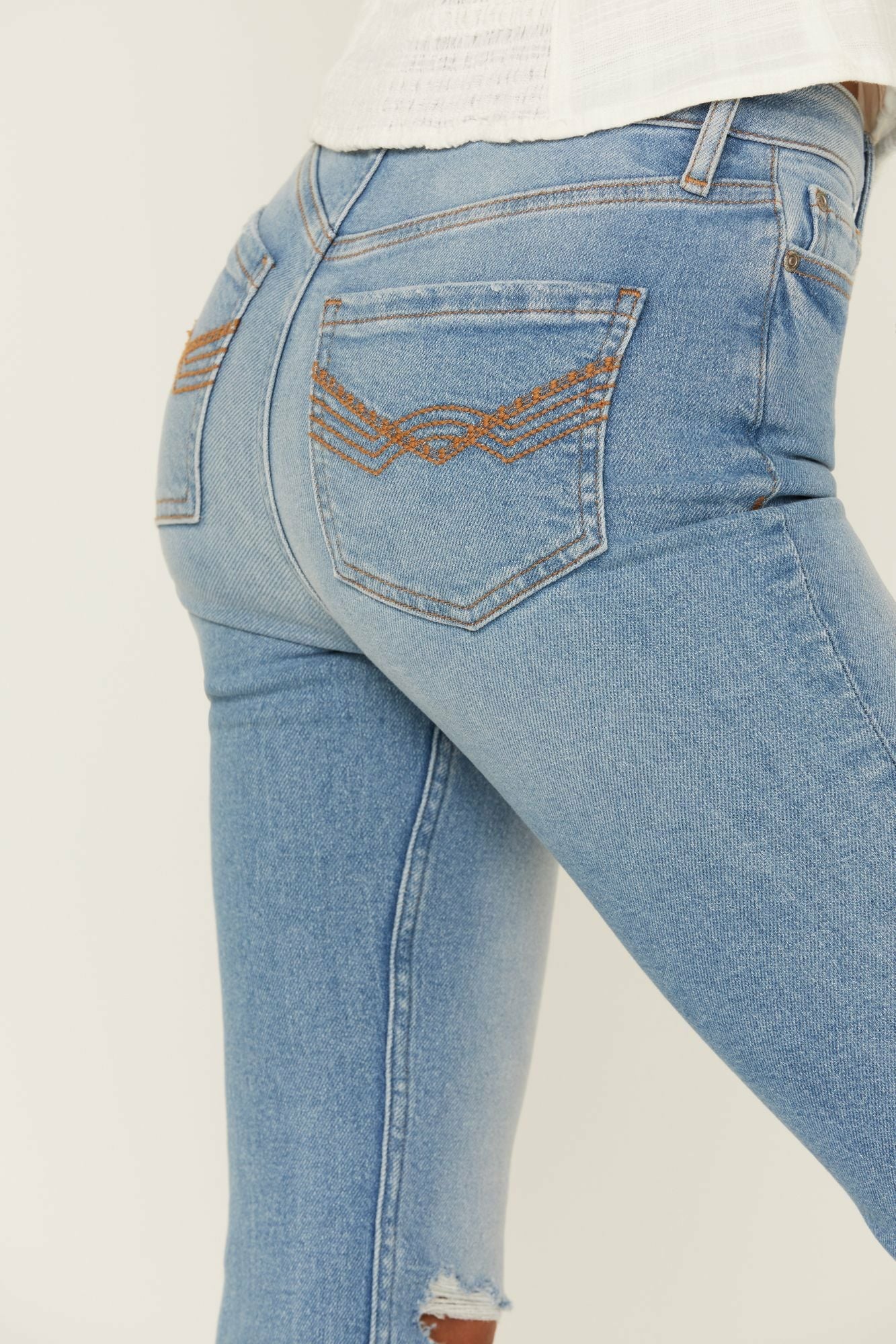 Idyllwind High Risin' Roadtrip Wash Stretch Distressed Knee Flare Jeans Medium Wash