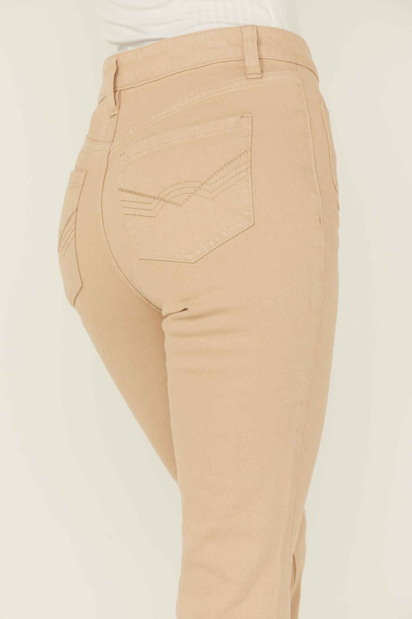 Idyllwind High Risin' Irish Cream Wash Stretch Front Patch Pocket Flare Jeans Sand