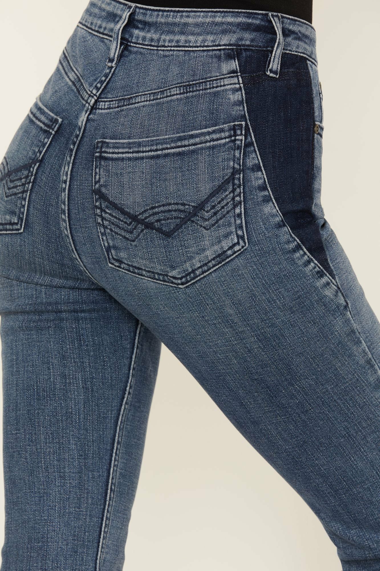 Idyllwind Barella Dark Wash Contrast Panels High Risin' Stretch Bootcut Jeans Dark Medium Wash