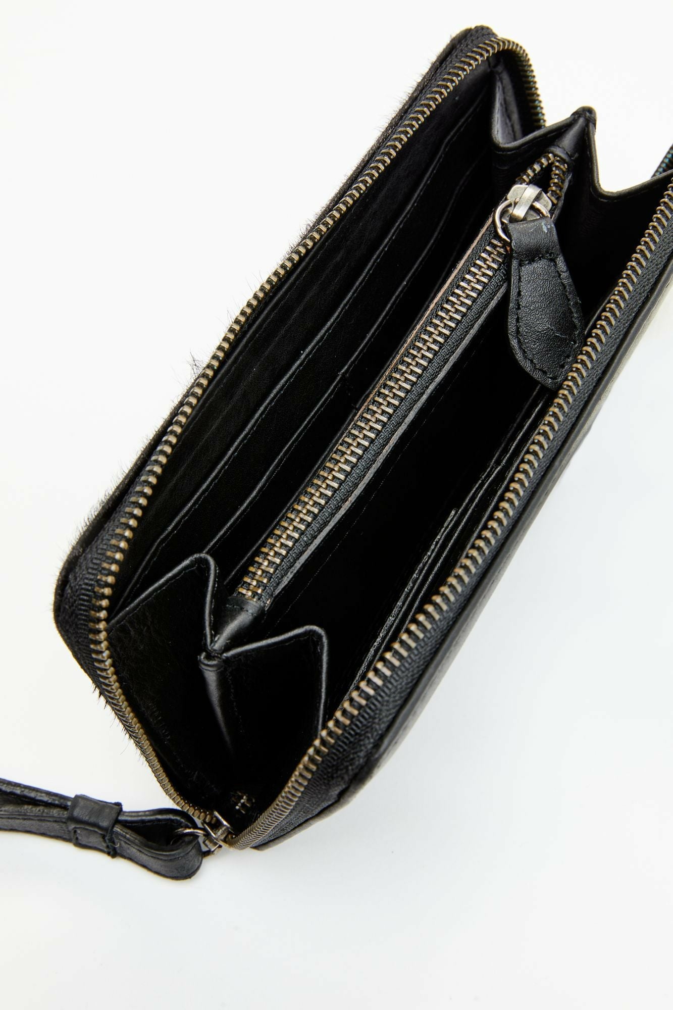 Idyllwind Black Laredo Hair-on Cowhide Wristlet Wallet Black