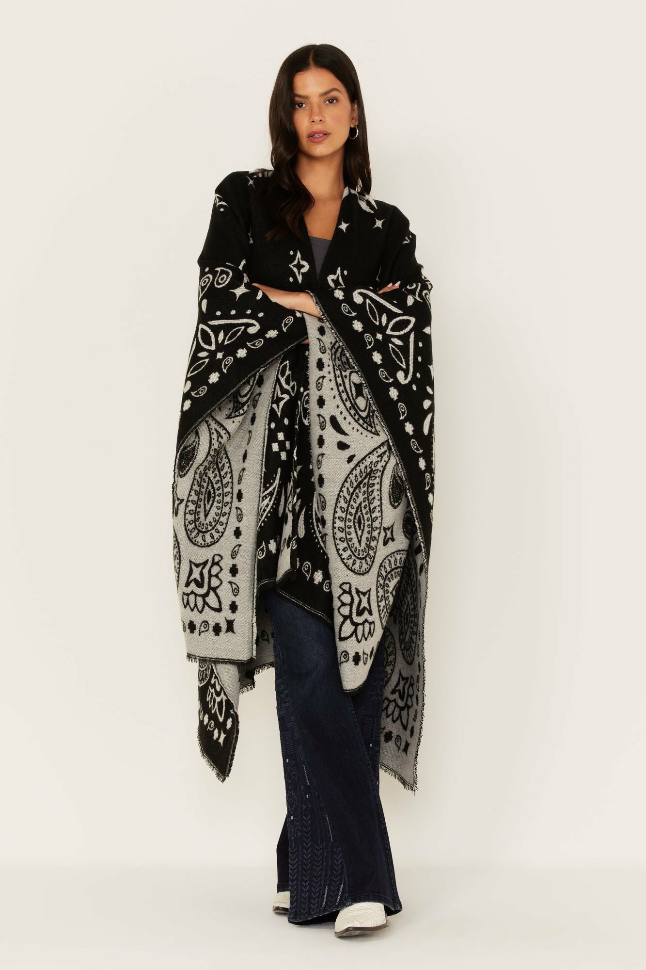 Idyllwind Kyle Bandana Print Blanket Shawl Black