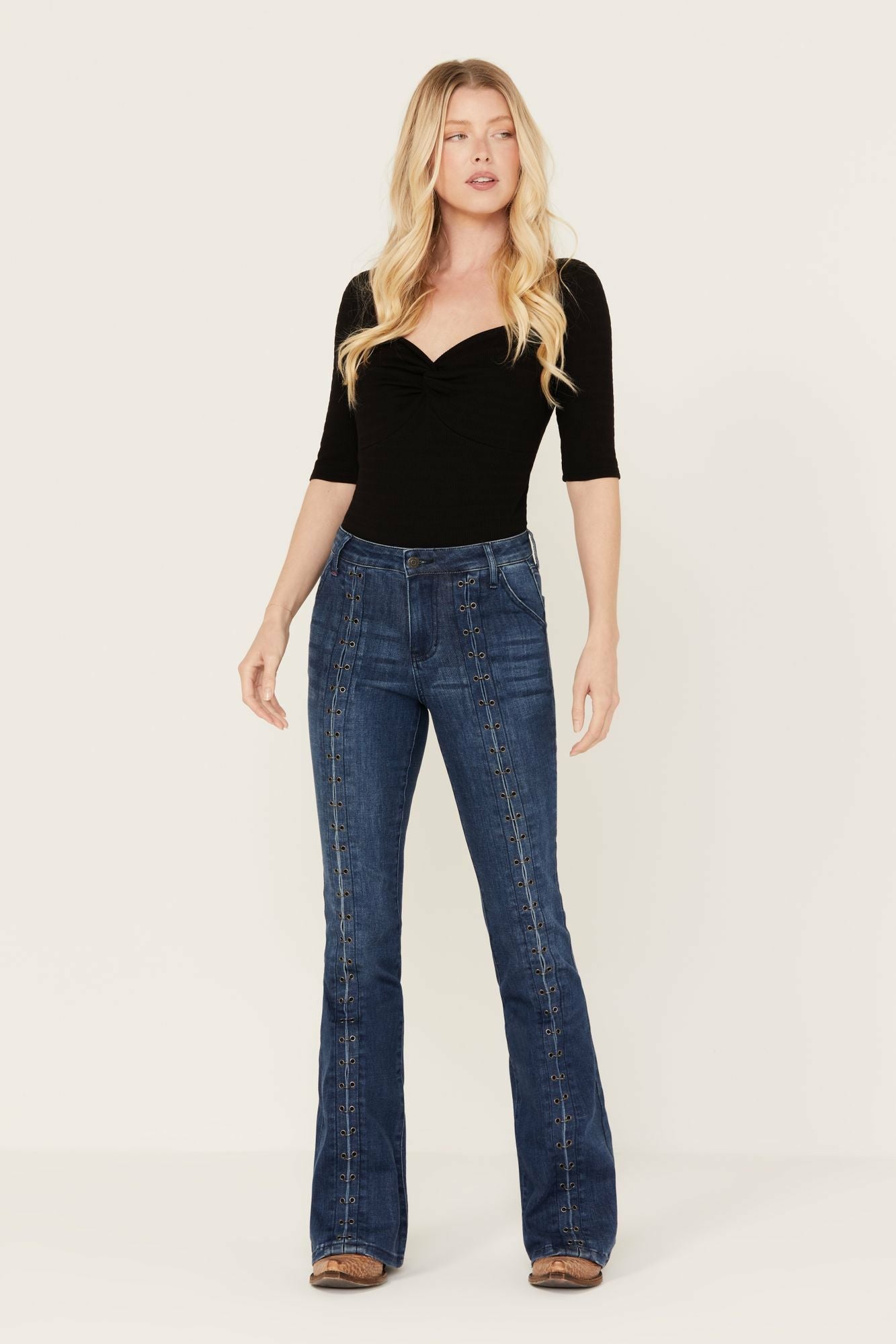 Idyllwind Arena Avenue High Risin' Flare Jeans Dark Wash