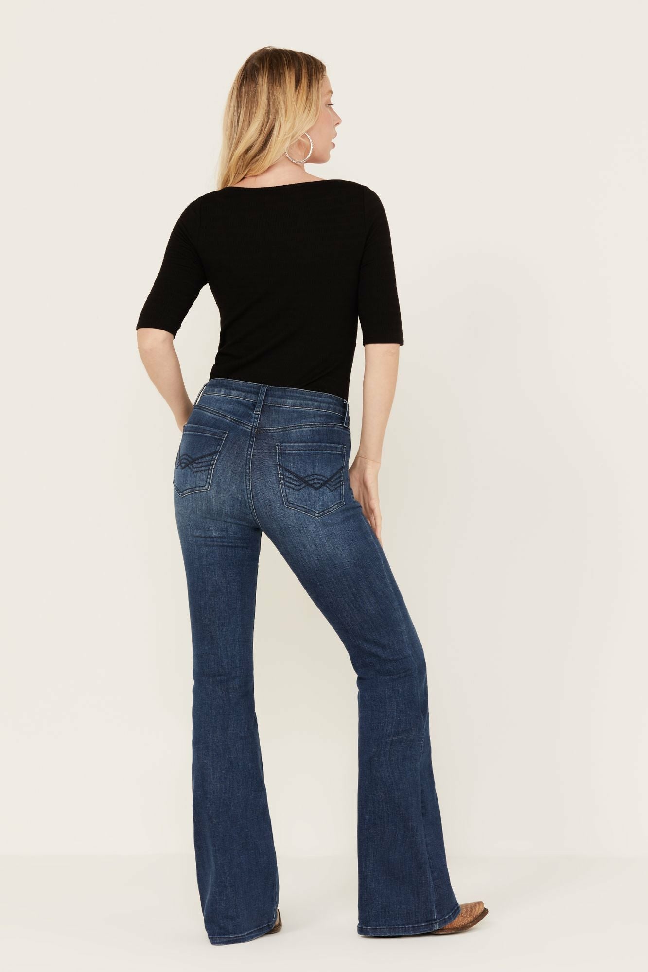 Idyllwind Arena Avenue High Risin' Flare Jeans Dark Wash