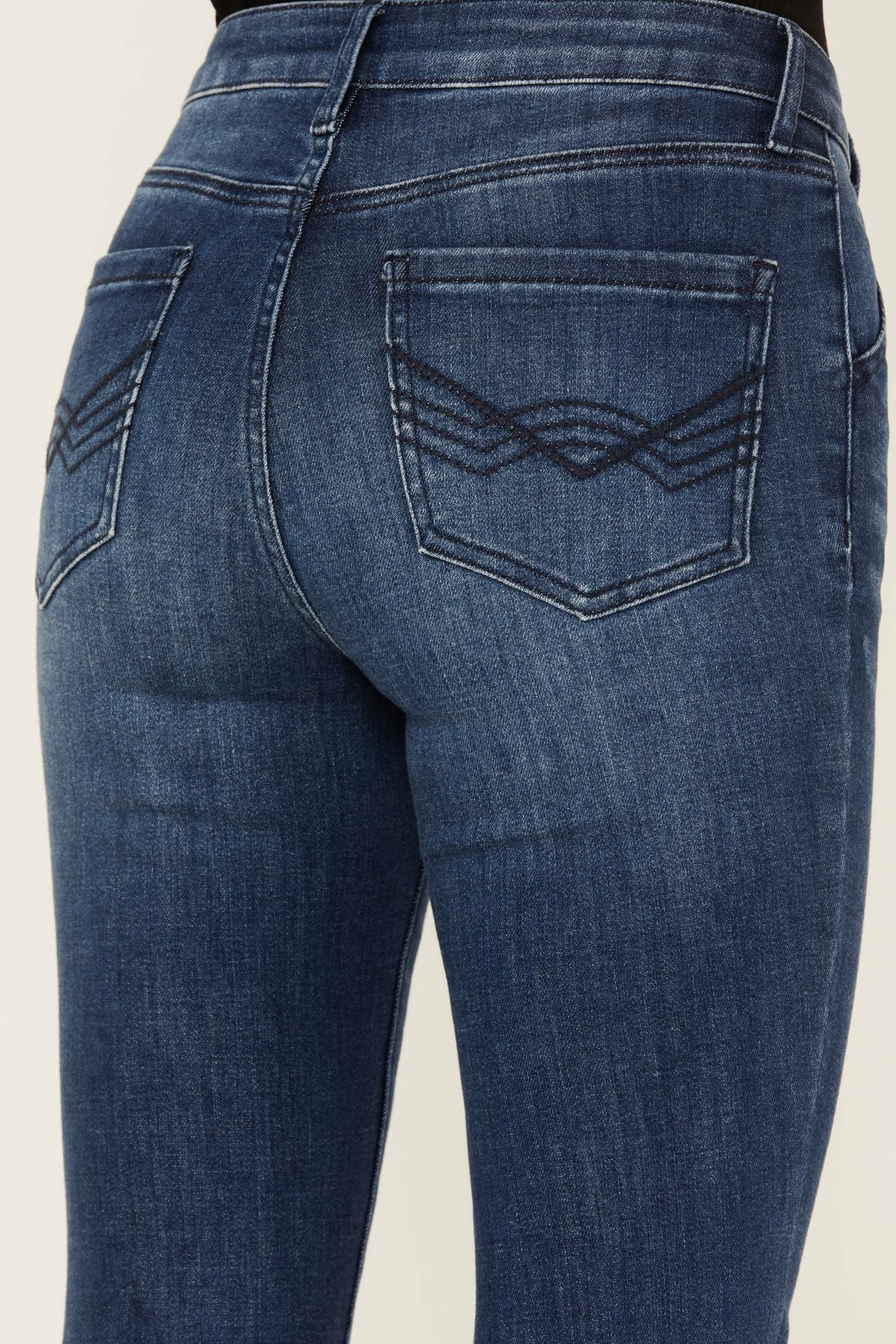 Idyllwind Arena Avenue High Risin' Flare Jeans Dark Wash