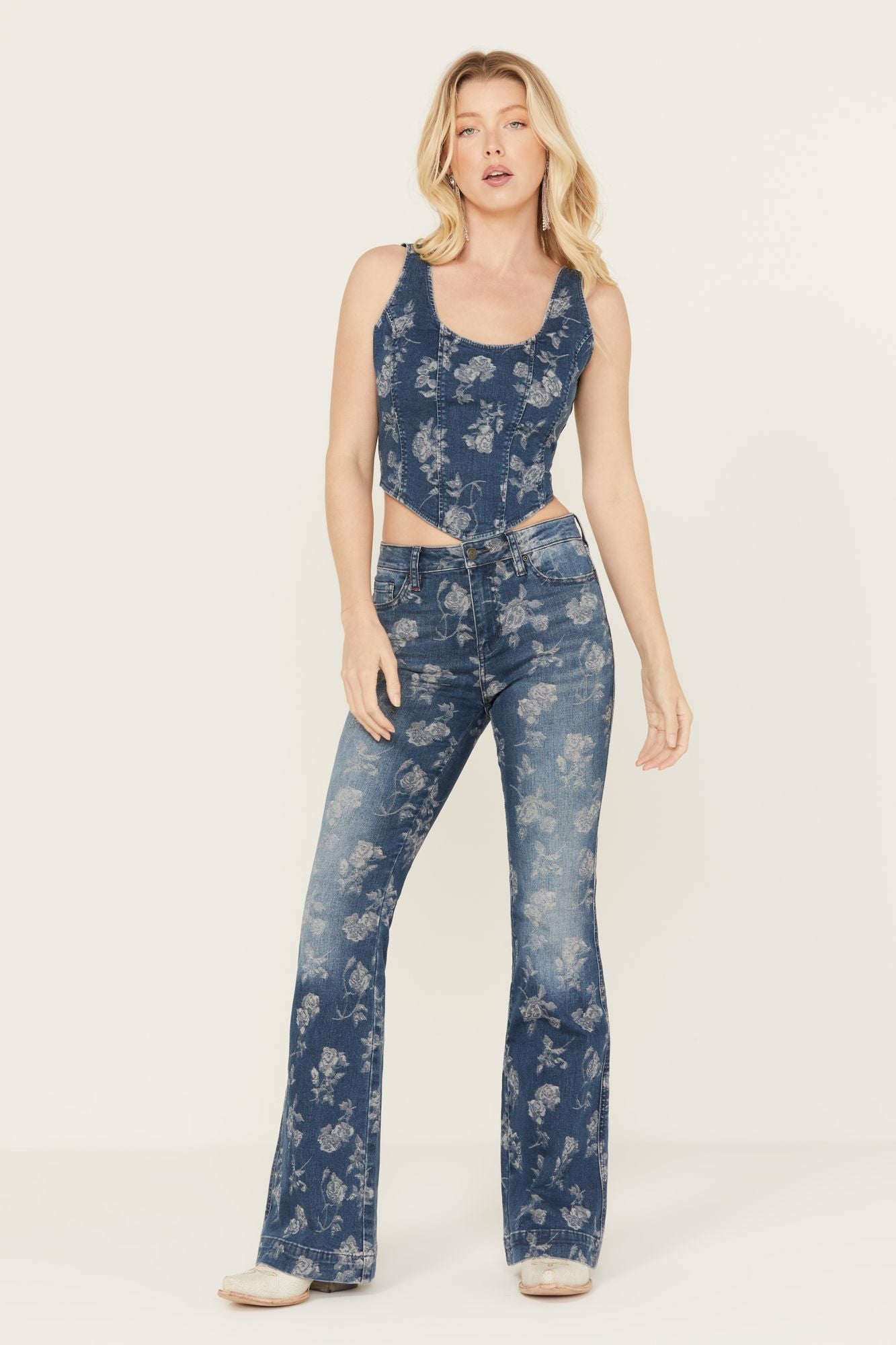 Idyllwind Floral Drive High Risin Flare Jeans Dark Medium Wash