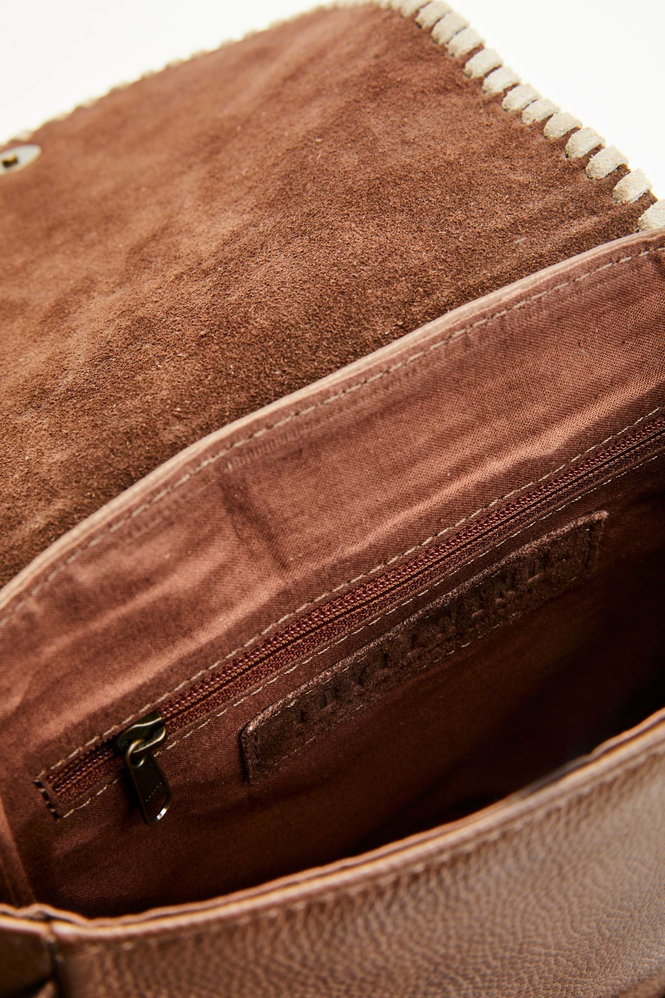 Idyllwind Belterra Fringe Crossbody Handbag Brown