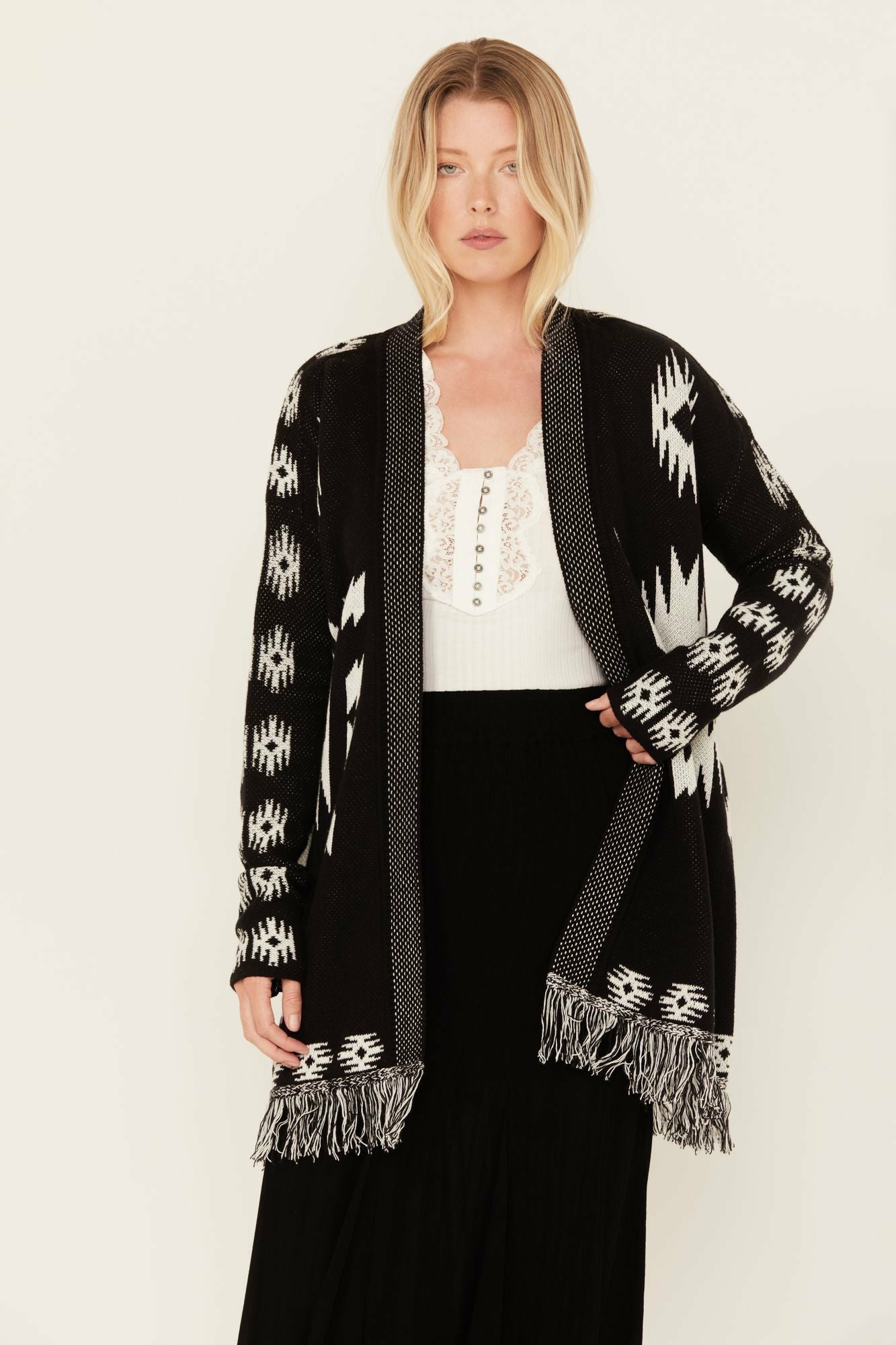 Idyllwind Mamie Southwestern Print Cardigan Black
