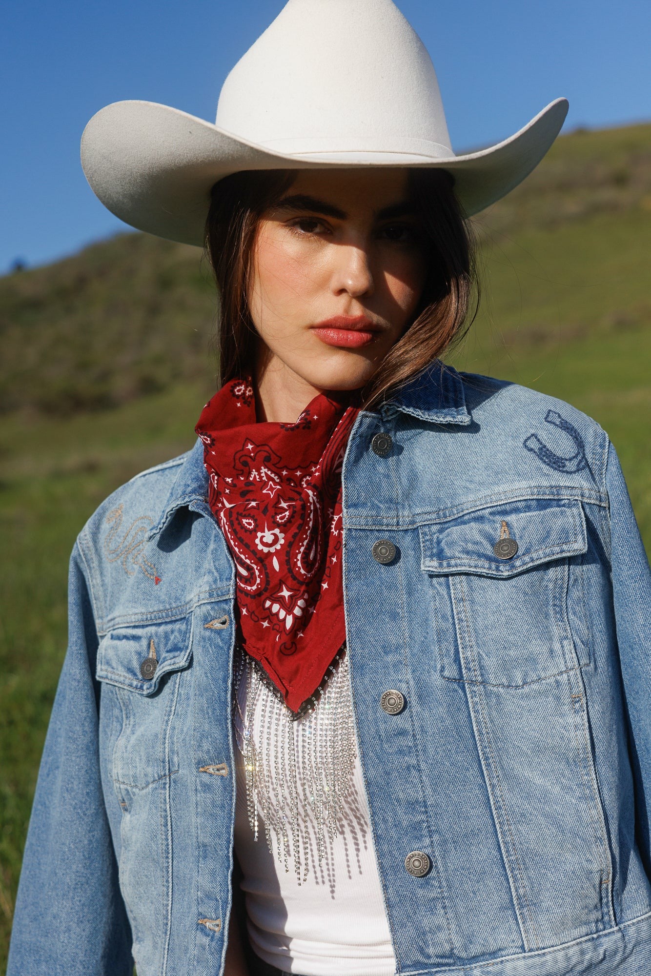 Idyllwind Abby Ann Rhinestone Fringe Bandana Necklace Red