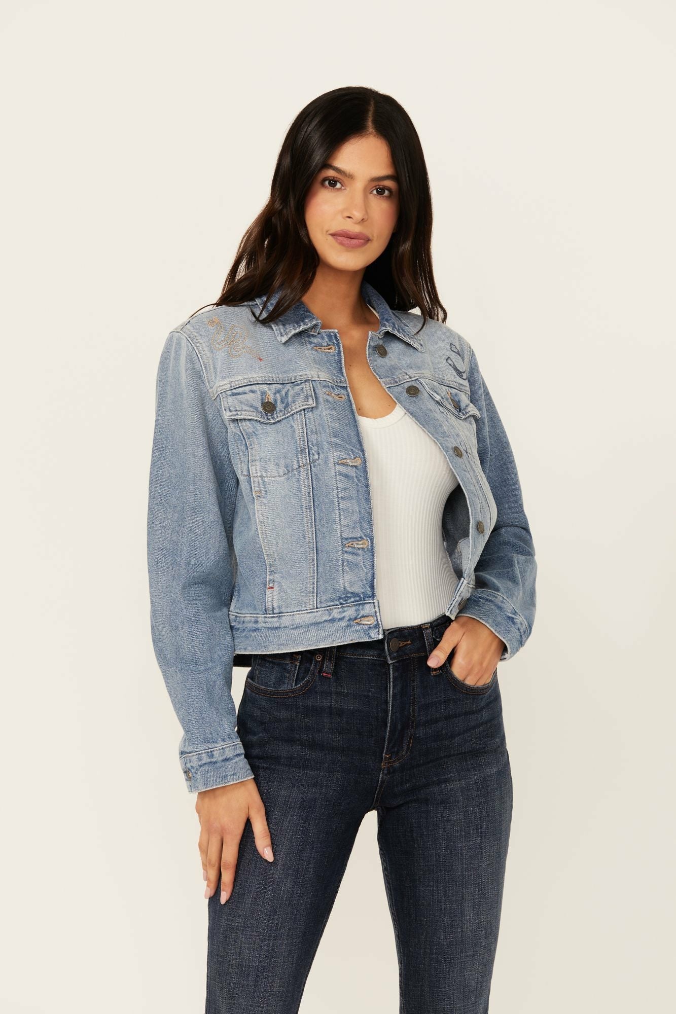 Idyllwind Western Cowboy Embroidered Rigid Medium Wash Trucker Jacket Medium Wash