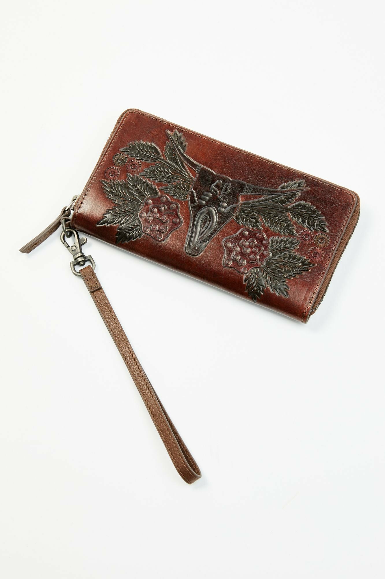 Idyllwind Lenora Painted Longhorn Tooled Leather Wallet Brown