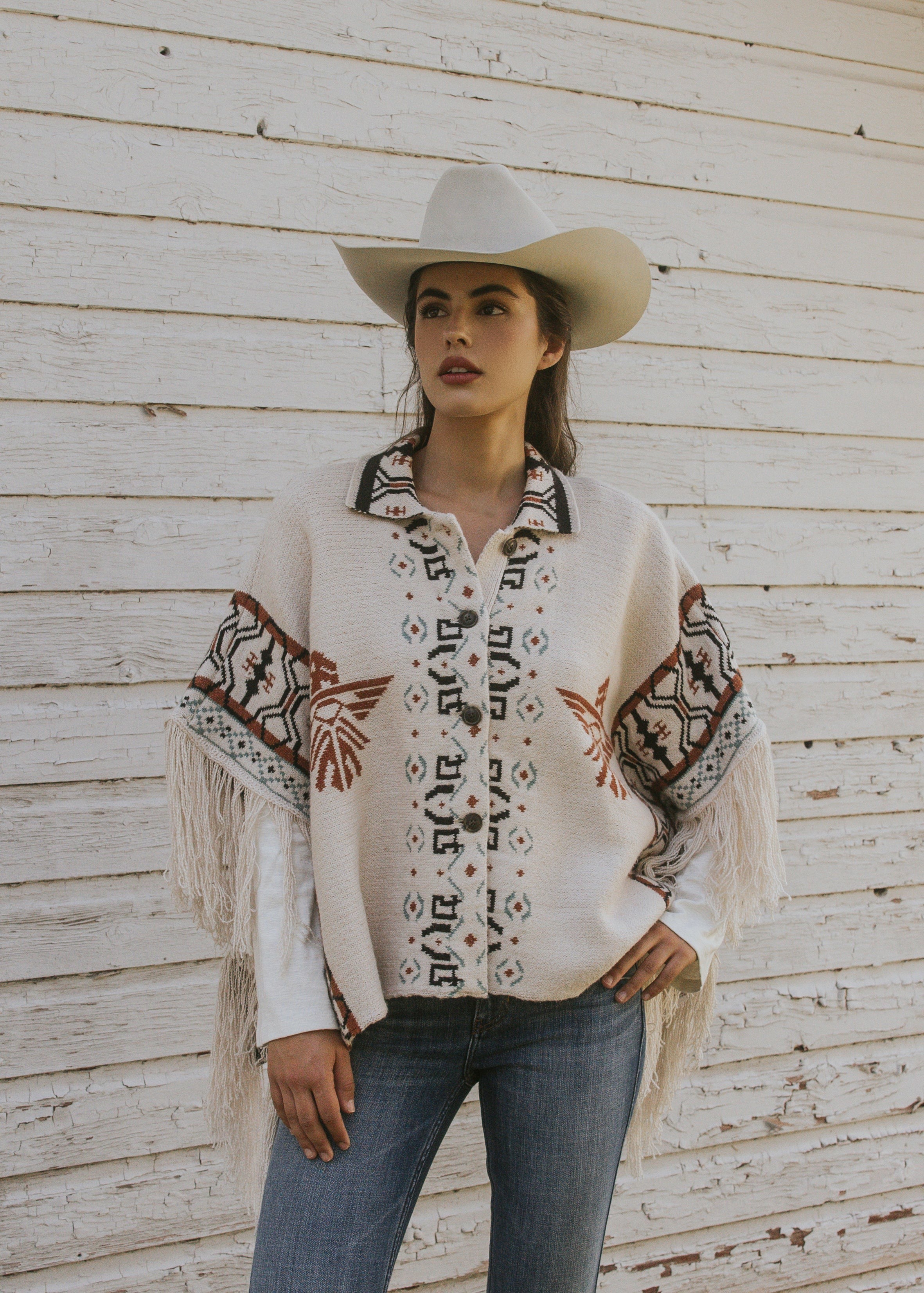 Idyllwind Flyaway Southwestern Print Fringe Button-Down Poncho Ivory