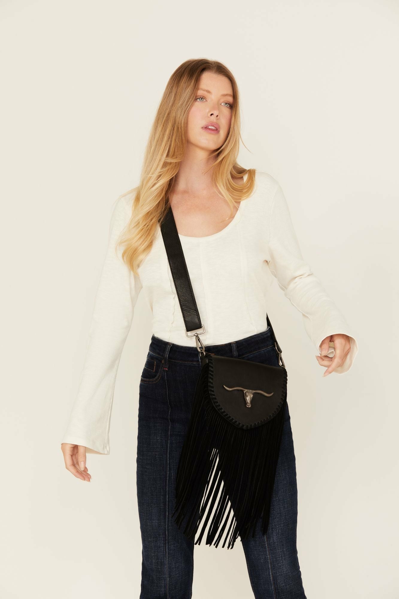 Idyllwind Esperanza Longhorn Leather Fringe Crossbody Bag Black