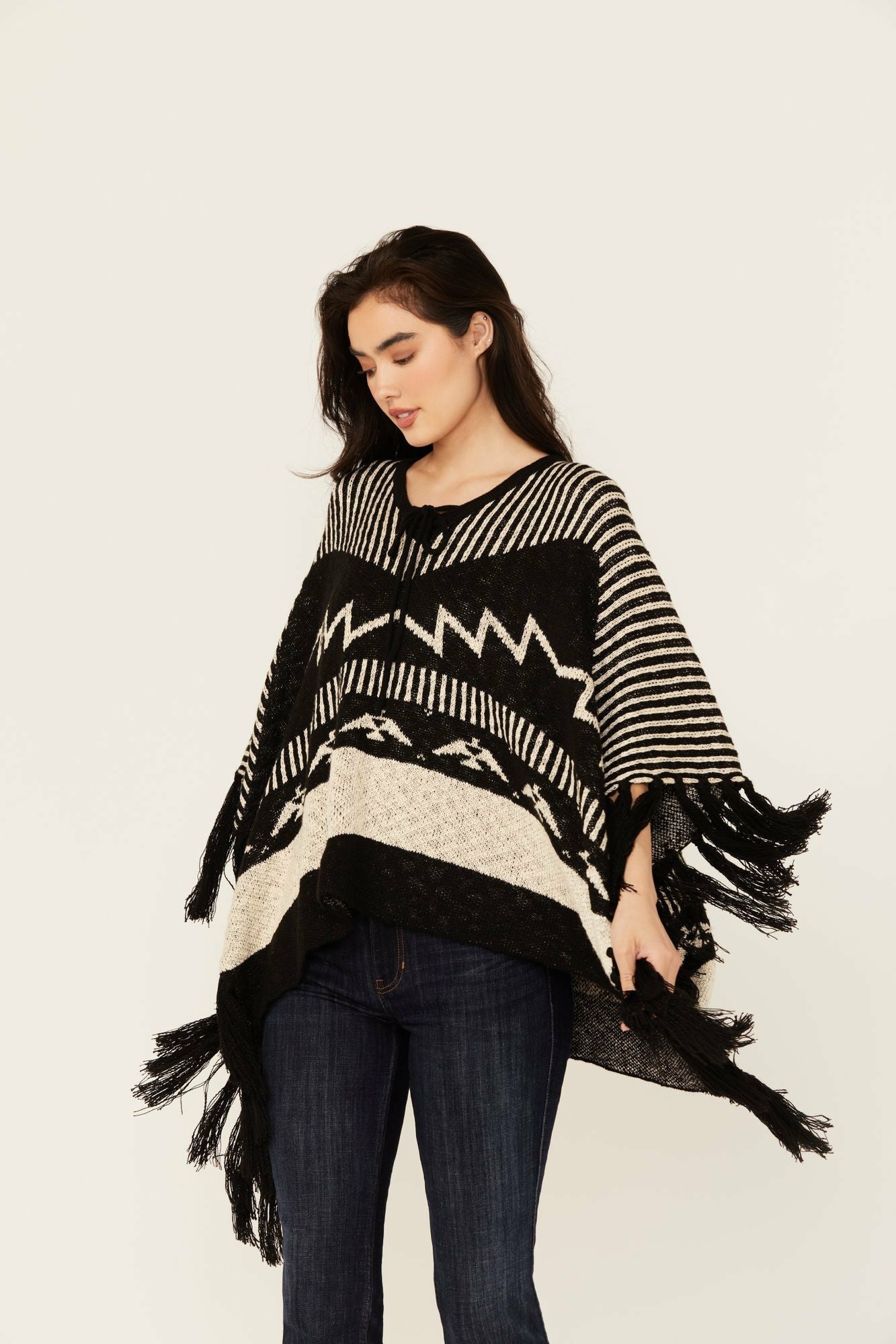 Idyllwind Eatons Thunderbird Poncho Sweater Black