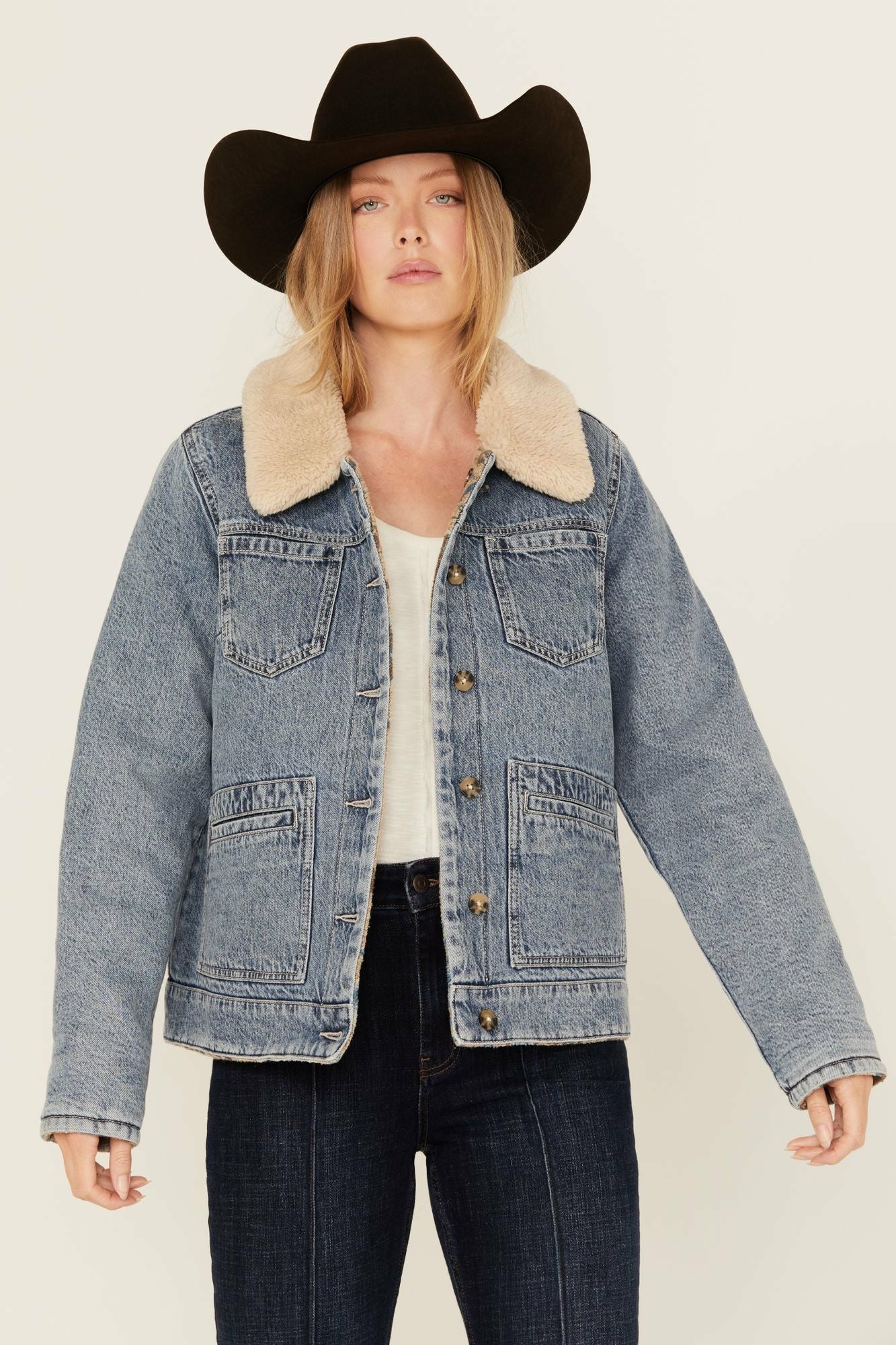 Idyllwind Pony Up Reversible Denim Blanket Jacket Light Wash